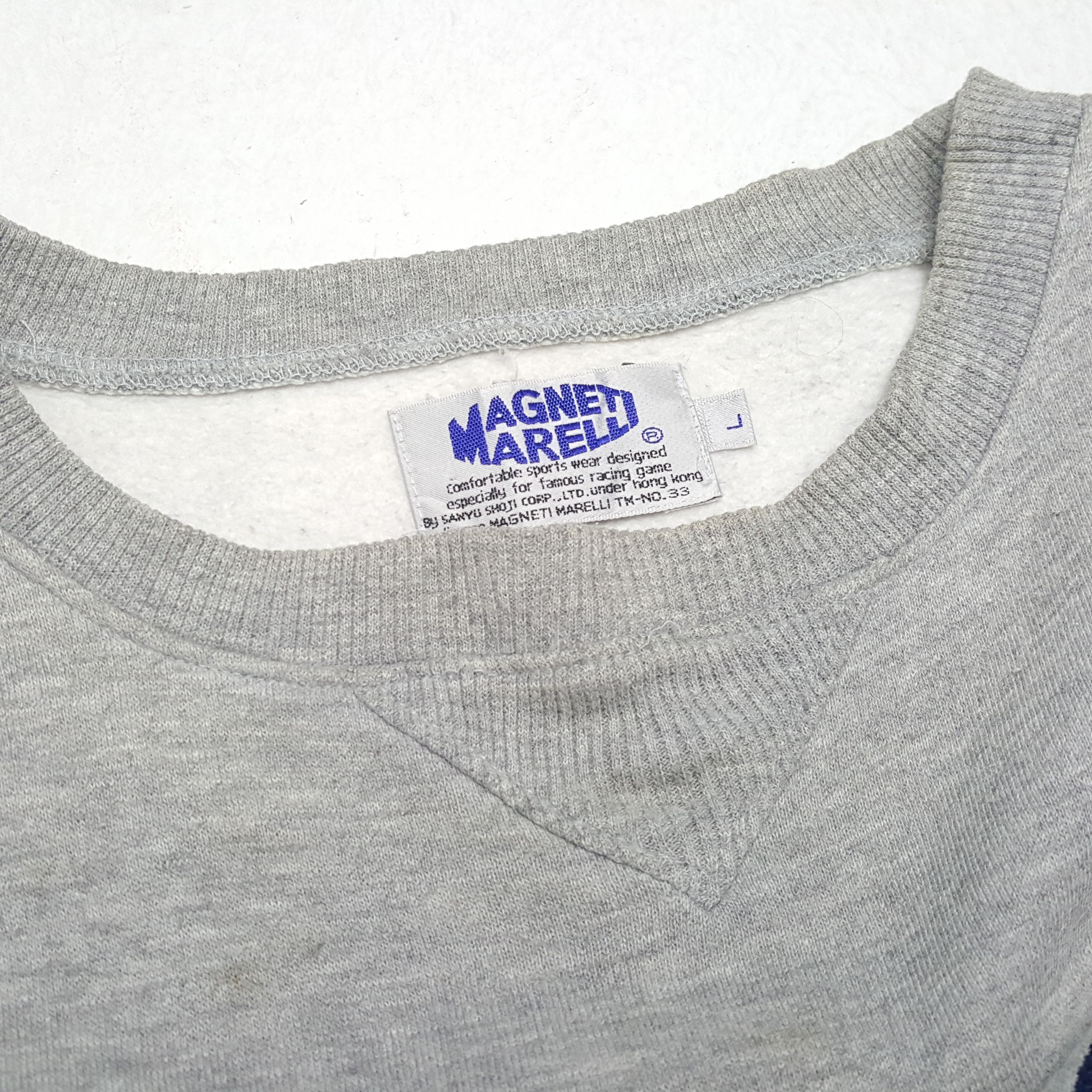 Ferrari × Vintage Vintage FERRARI MAGNETI MARELLI Formula One Sweatshirts Size US XL / EU 56 / 4 - 9 Thumbnail