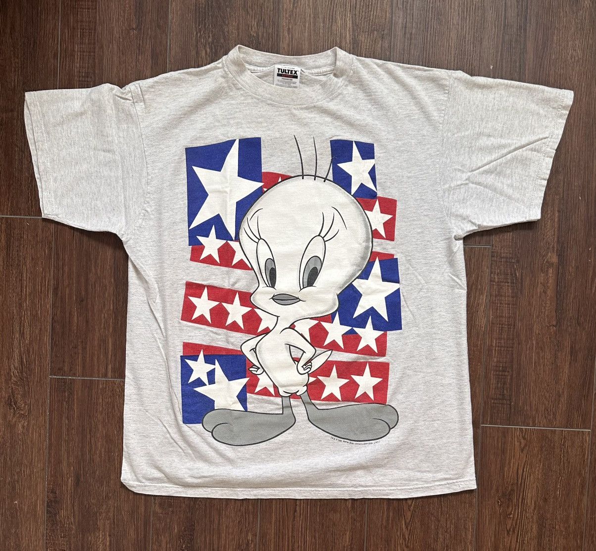 Vintage Vintage Tweety shirt Size US XL / EU 56 / 4 - 1 Thumbnail