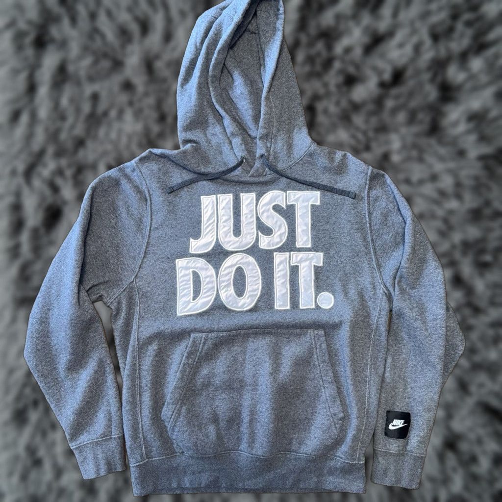 Nike VINTAGE Nike Just Do It Hoodie Men’s M Gray Embroidered Size US M / EU 48-50 / 2 - 1 Thumbnail