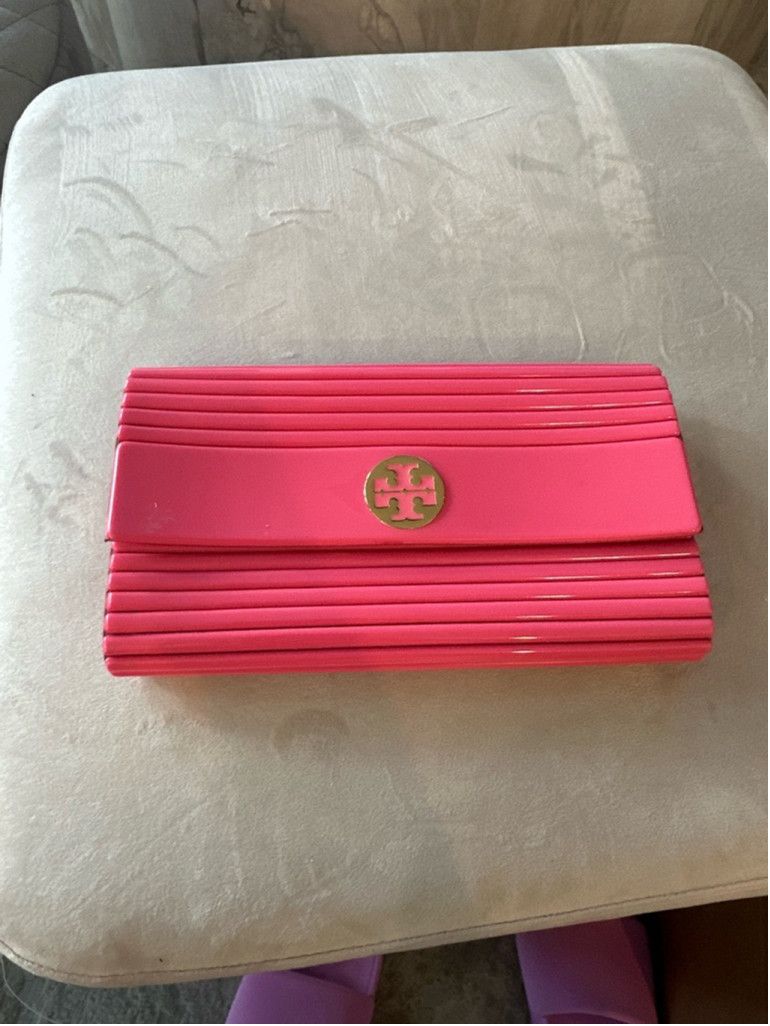 Tory Burch Tory Burch Terry Resin Clutch Purse Pink Size ONE SIZE - 2 Thumbnail