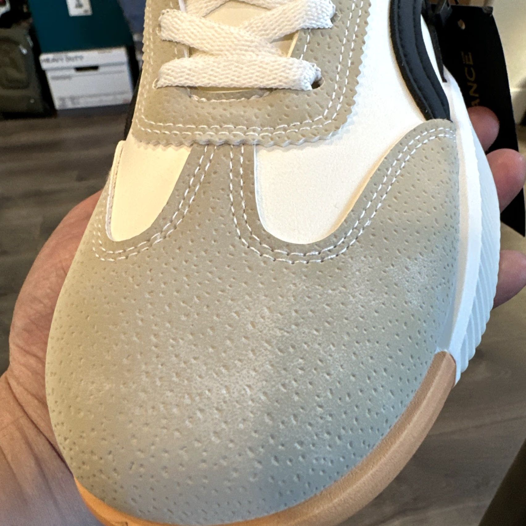 Vintage VINTAGE De Florance Sneaker Women White Black 10 US - Low Top Lace Up Lightweight Athletic Casual Workwear 90s Theme? Size US 10 / IT 40 - 3 Thumbnail