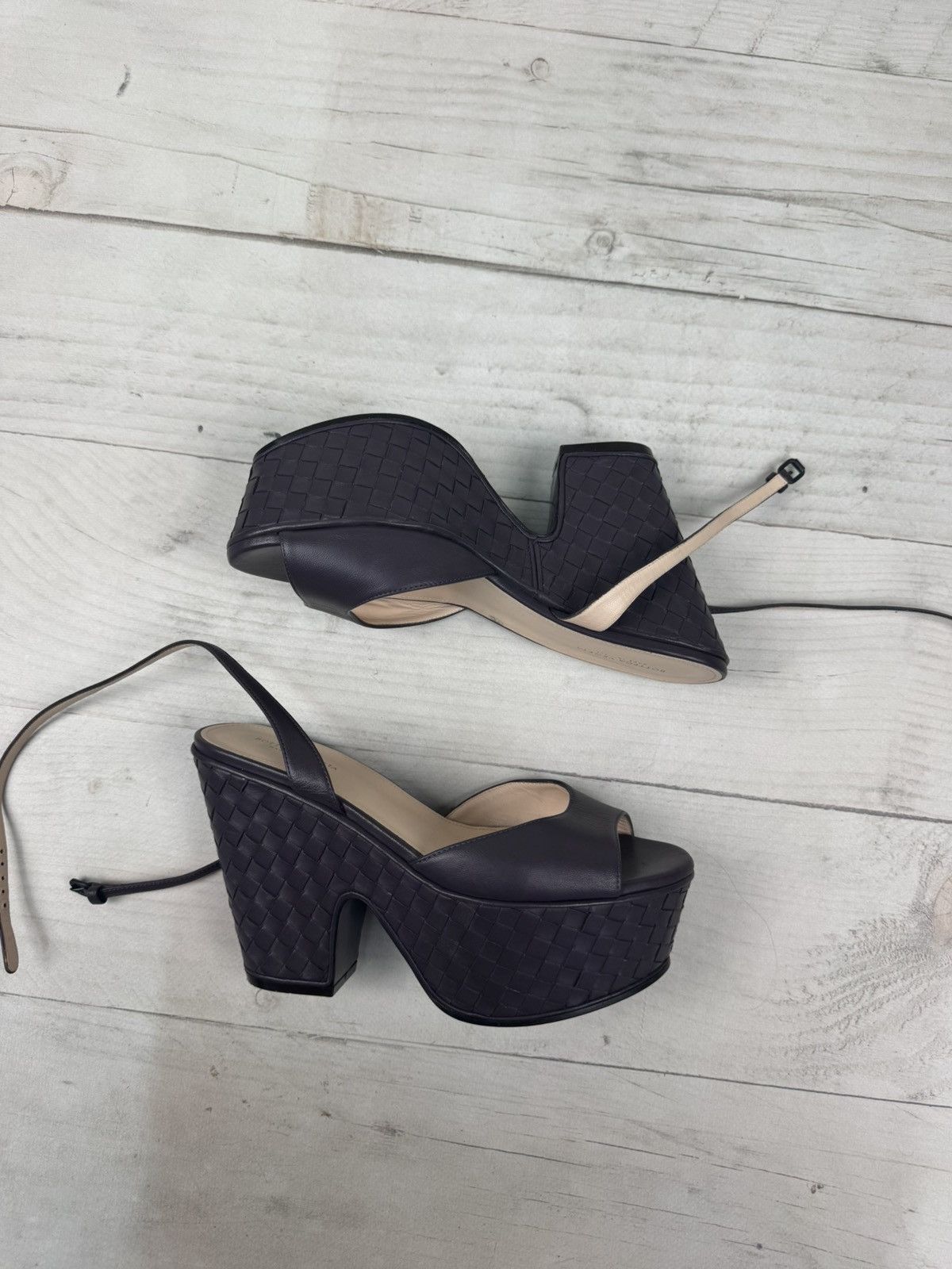 Bottega Veneta Bottega Veneta Leather Platform Sandals Size US 7 / IT 37 - 9 Thumbnail