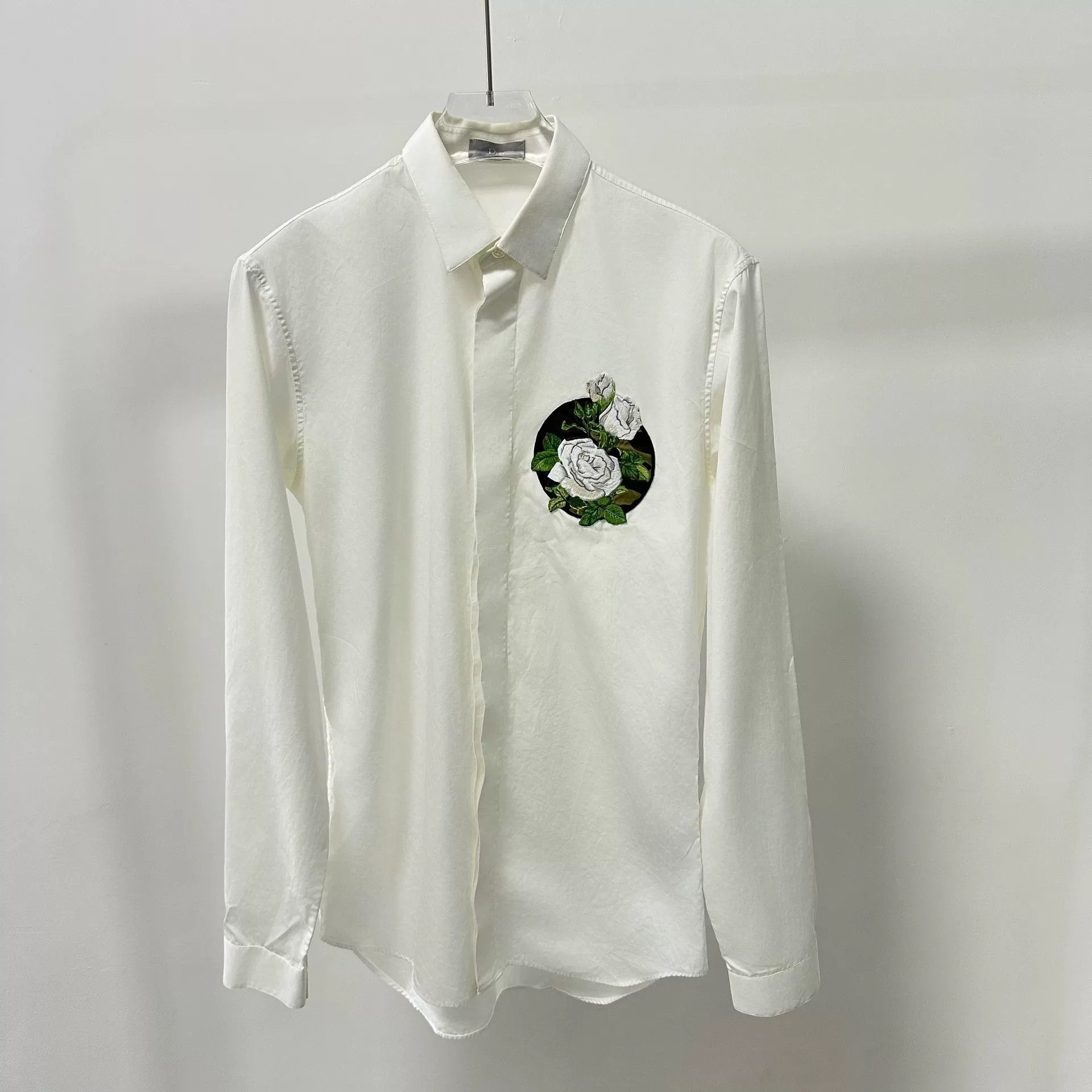 Dior Dior White Camellia Embroidery Shirt Size M / US 6-8 / IT 42-44 - 1 Thumbnail