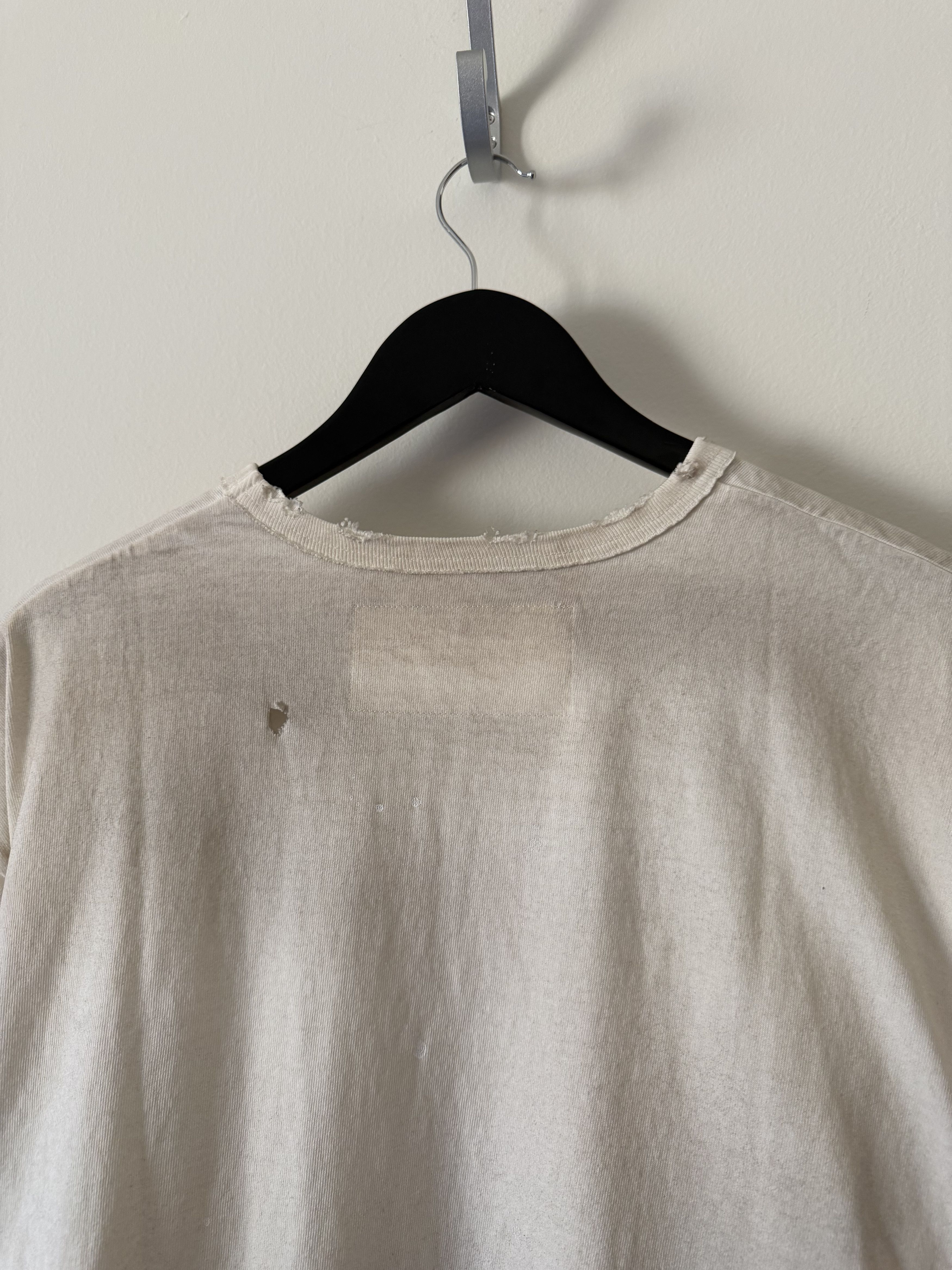 Neighborhood Neighborhood Savage Distressed Tee in White Size US L / EU 52-54 / 3 - 6 Thumbnail