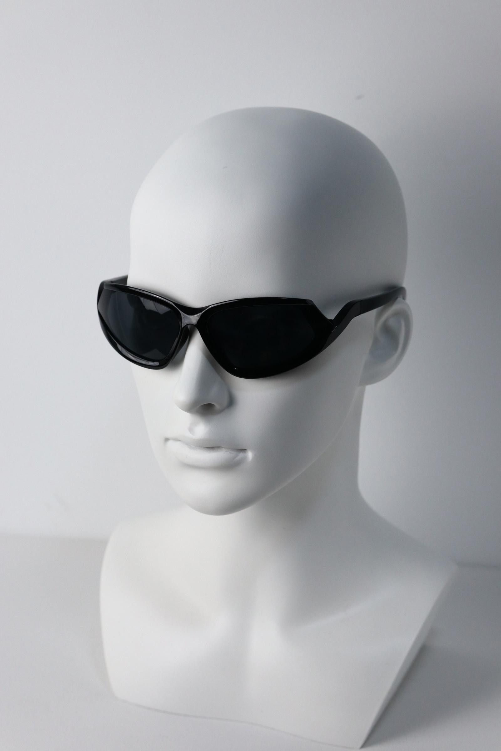 Other Y2k Avant Garde Futuristic Black Sunglasses Unisex OS Size ONE SIZE - 7 Thumbnail