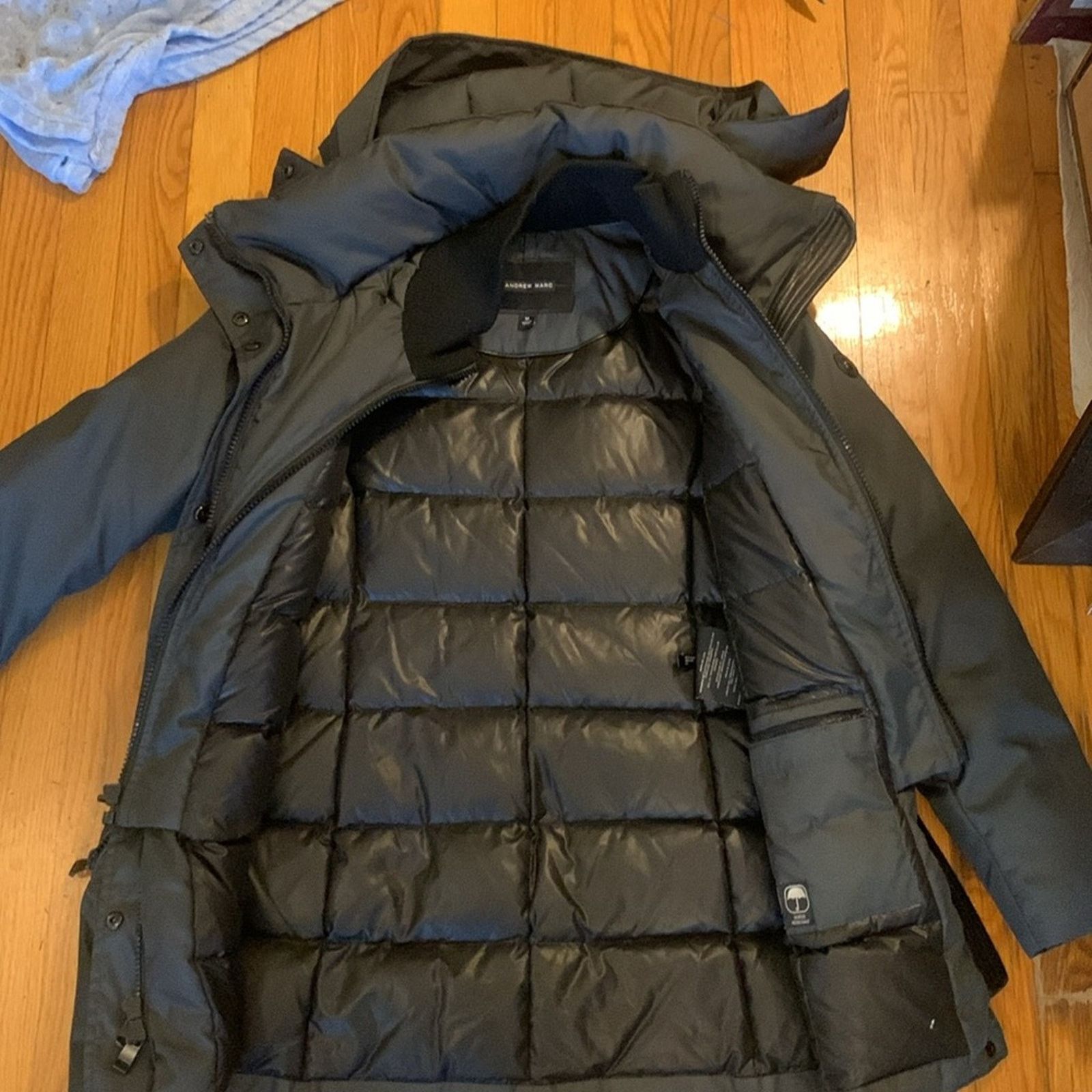 Andrew Marc Andrew Marc black down puffer down storm coat leather trim Size US M / EU 48-50 / 2 - 12 Thumbnail