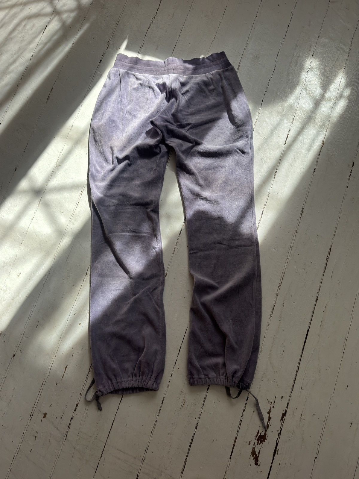 Adidas VINTAGE ADIDAS VELOUR 2000s SWEATPANTS Size 25" / US 0 / IT 36 - 4 Thumbnail