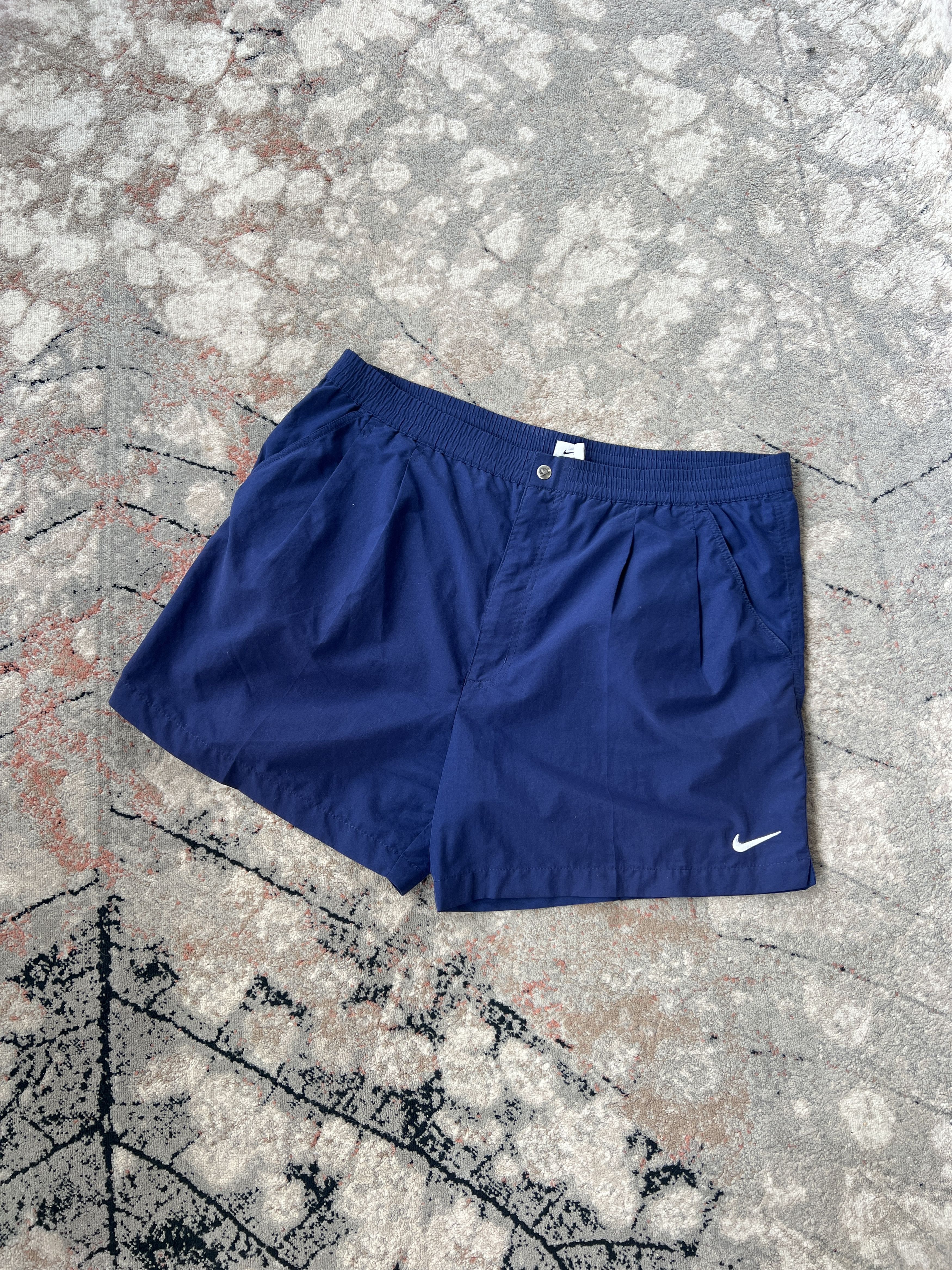 Nike × Vintage Nike Vintage Shorts Size US 36 / EU 52 - 1 Thumbnail