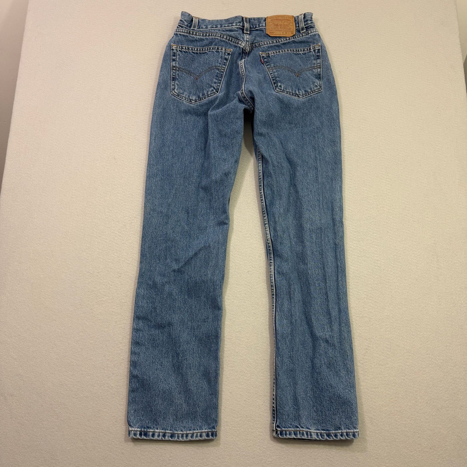 Levi's Vintage Levis 505 Jeans 32x34 Regular Straight Leg 2002 Size US 32 / EU 48 - 6 Thumbnail
