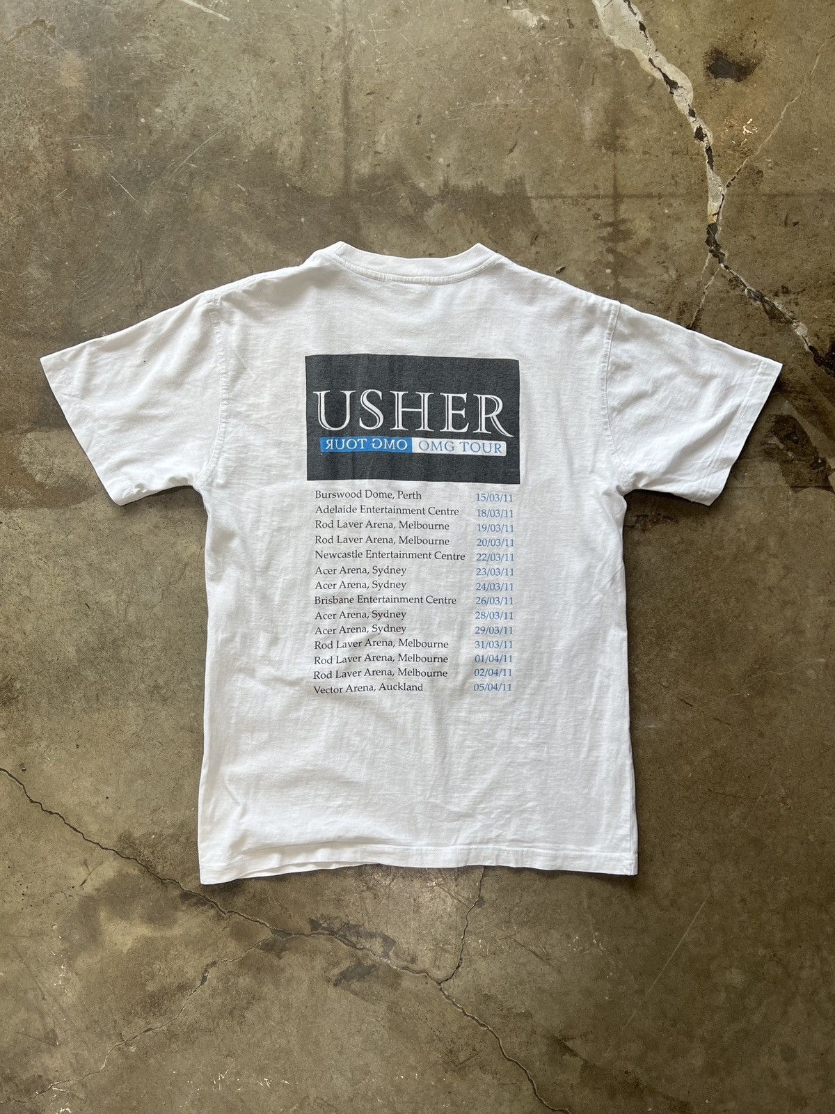 Band Tees × Rap Tees × Vintage Vintage 2000s Usher OMG Album Cover Tee Small Size US S / EU 44-46 / 1 - 5 Thumbnail