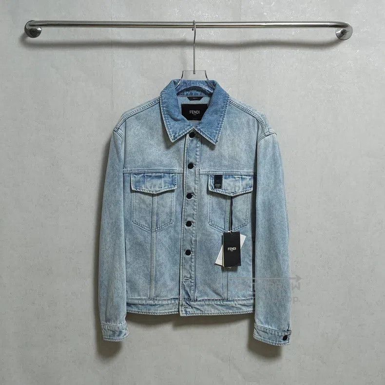 Fendi Fendi 23' washed denim jacket Size US M / EU 48-50 / 2 - 1 Thumbnail