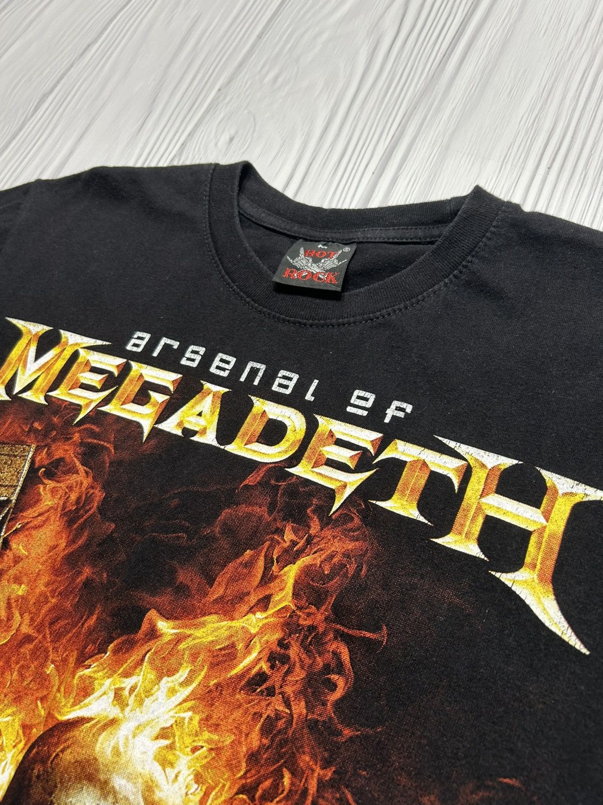 Band Tees Rare Megadeth Arsenal Of Megadeth Album T-Shirt Size M Size US M / EU 48-50 / 2 - 6 Thumbnail