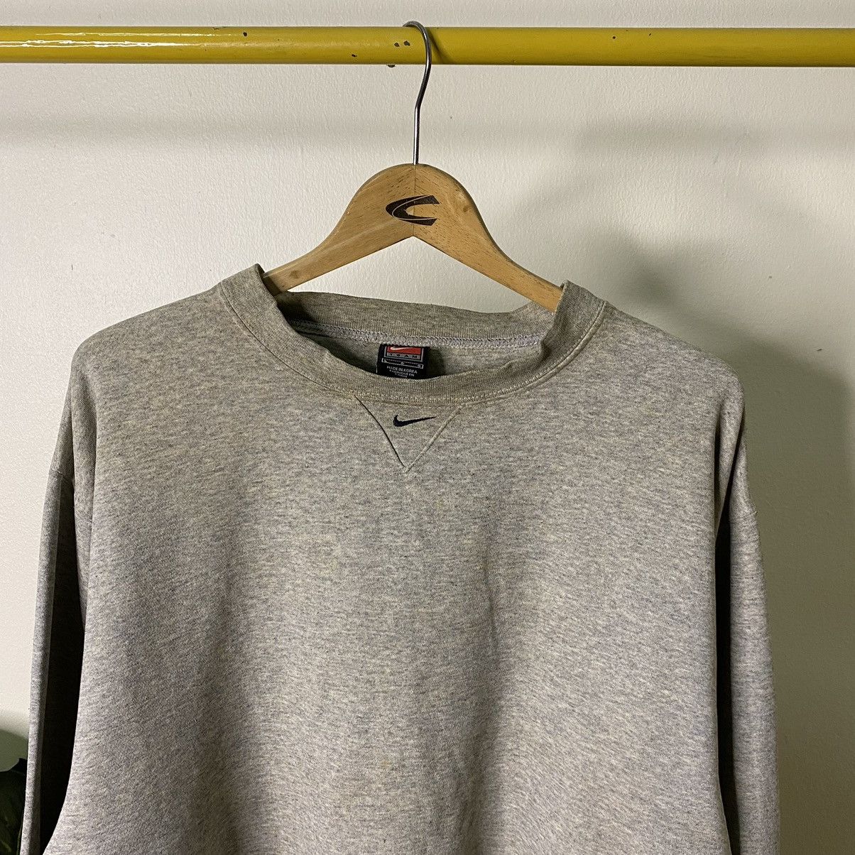 Nike × Vintage Vintage 2000s Nike Center Swoosh Sweatshirt Size US XL / EU 56 / 4 - 2 Thumbnail