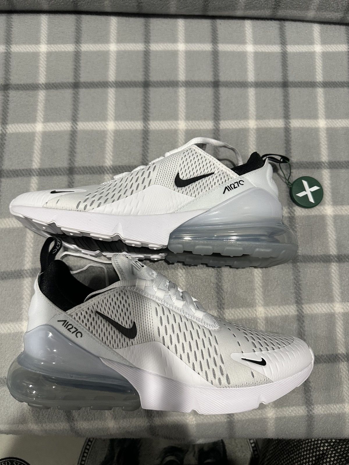 Nike White & Black Air max 270 Size US 9 / EU 42 - 10 Thumbnail