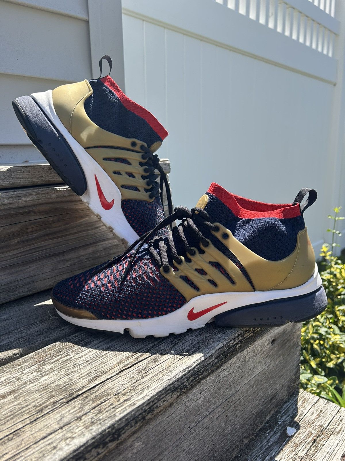 Nike Nike Air Presto Ultra Flyknit “Olympic” Size US 11 / EU 44 - 1 Thumbnail