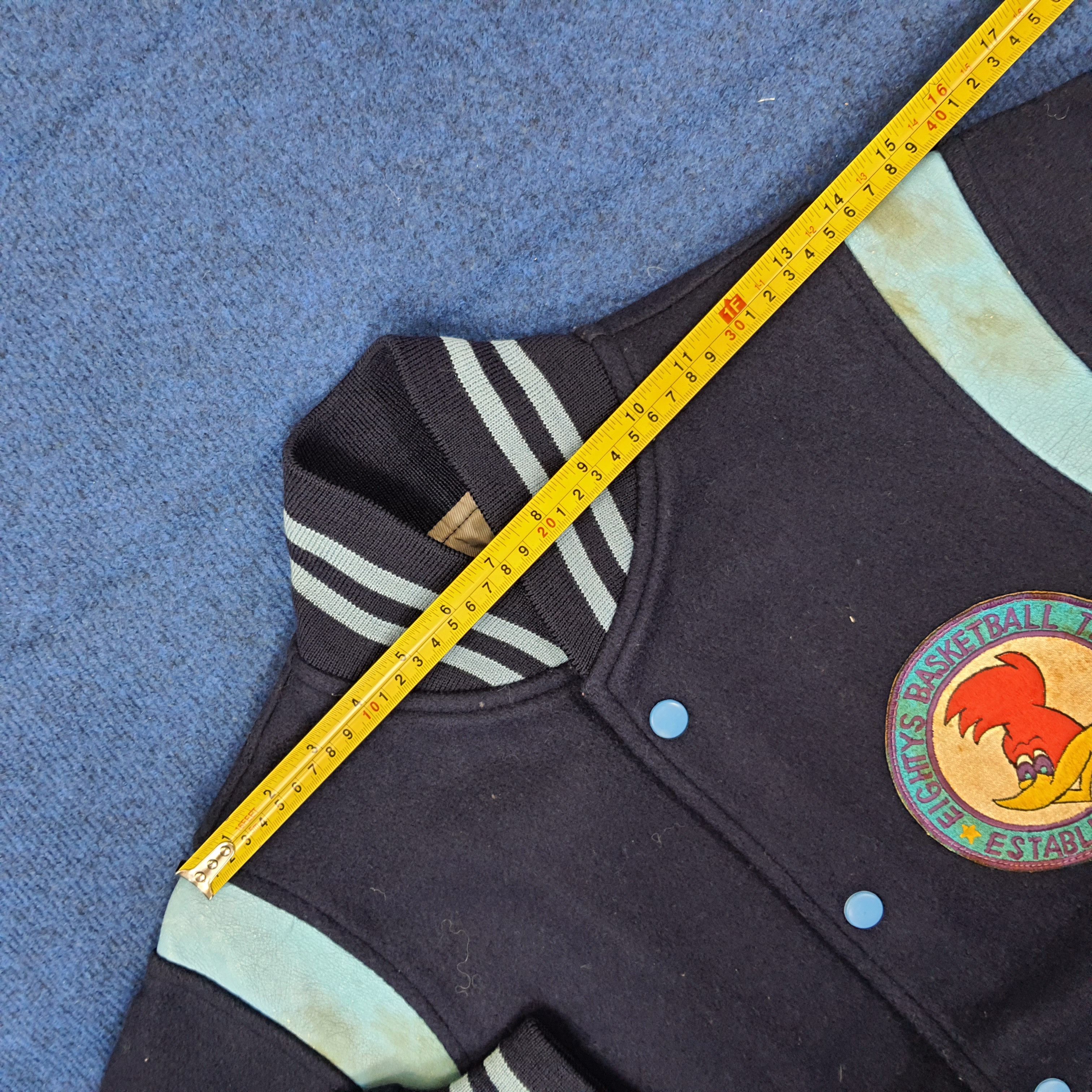 Vintage Vintage Eightys Basketball Woody Wood Packet Varsity C224N15 Size US M / EU 48-50 / 2 - 10 Thumbnail