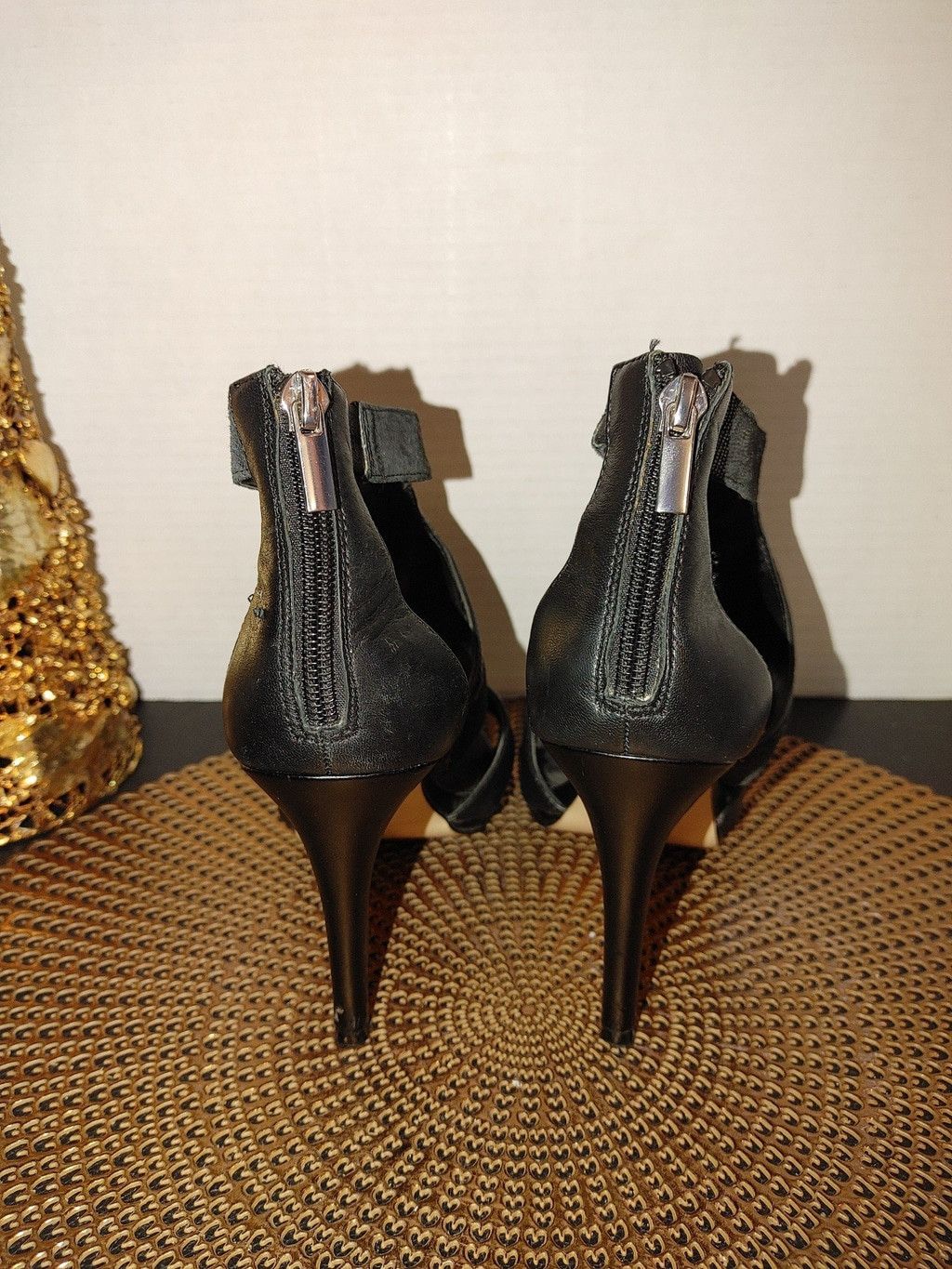 White House Black Market White House Black Market Heels Size 7M Size US 7 / IT 37 - 5 Thumbnail