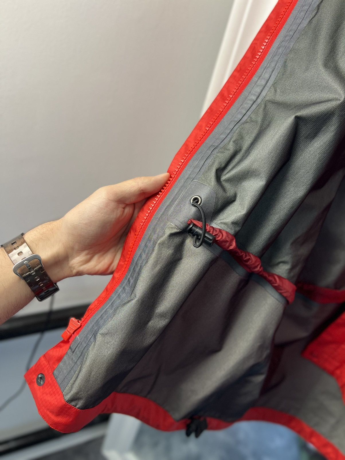 Arc'teryx × Vintage Rare Vintage Arc’teryx Theta LT Gore-Tex XCR Gold Logo M Size US M / EU 48-50 / 2 - 19 Thumbnail