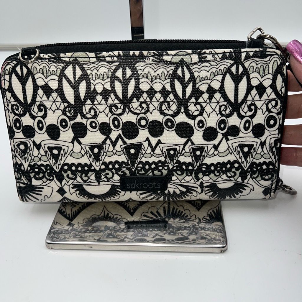 Other Sakroots Black and White Ikat Print Long Zip Wallet/Wristlet Size ONE SIZE - 4 Thumbnail