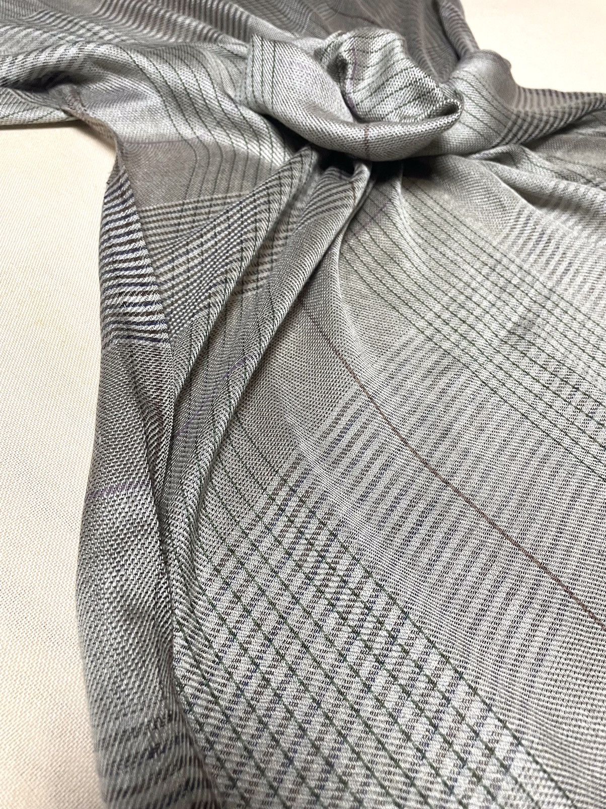 Church's × Vintage Church’s stripped gray silk scarf Size ONE SIZE - 8 Thumbnail