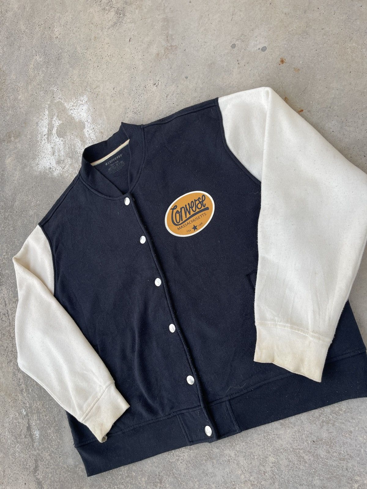 Converse × Japanese Brand × Vintage Vintage Converse Sweatshirt Varsity Size US L / EU 52-54 / 3 - 5 Thumbnail