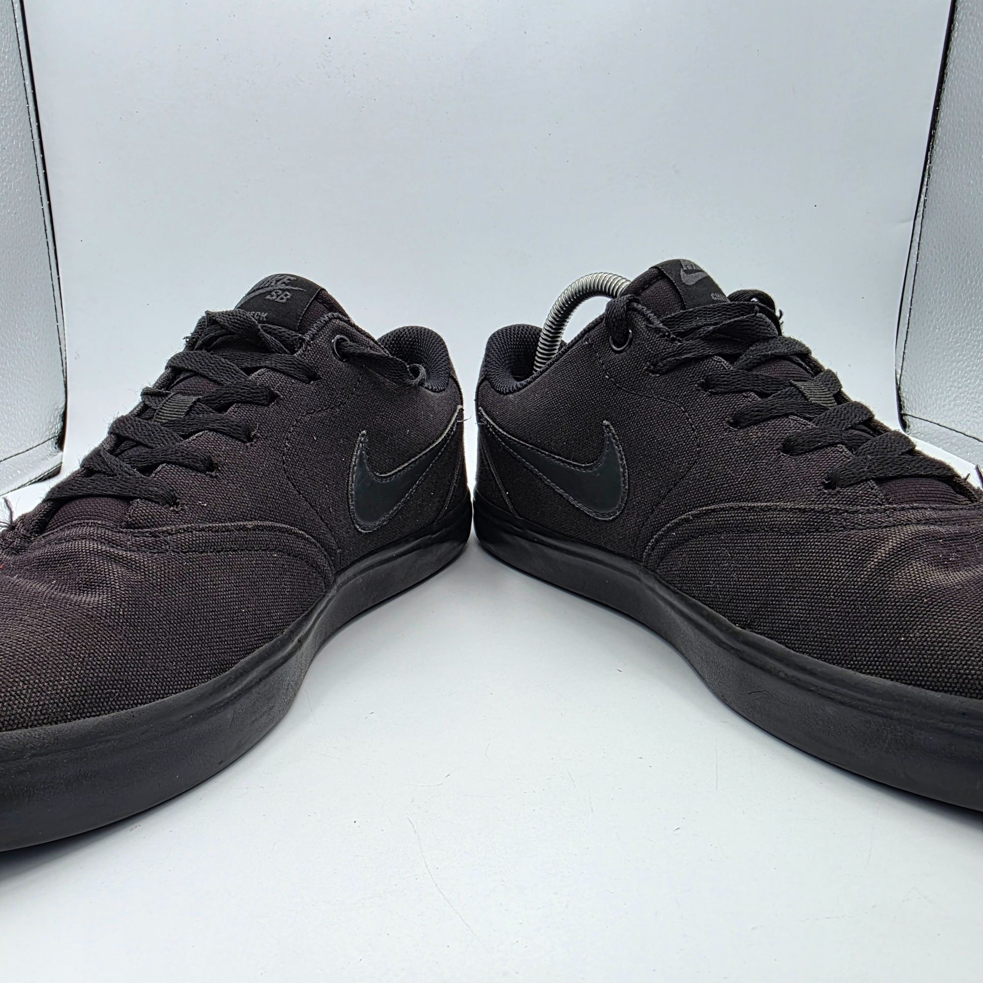 Nike Nike SB Check Solarsoft Mens Size 9.5 Triple Black Sneaker S Size US 9.5 / EU 42-43 - 3 Thumbnail