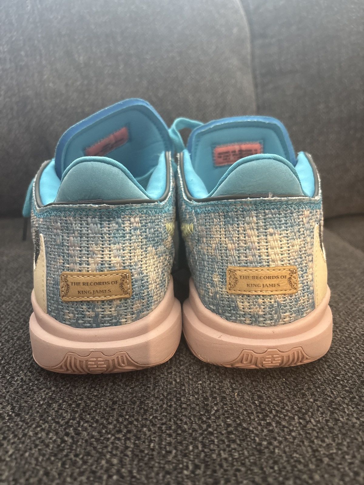Nike Nike LeBron 20 All Star Size US 10.5 / EU 43-44 - 3 Thumbnail