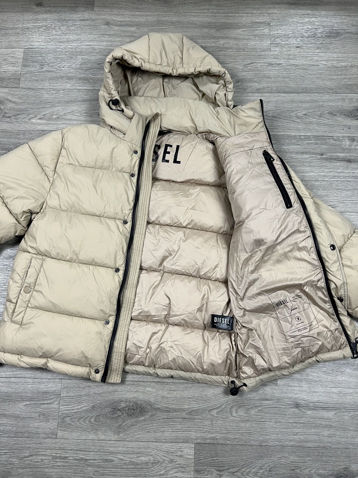 Diesel Men’s Diesel Insulated Puffer Jacket (Synthetic Down Fill) Size US L / EU 52-54 / 3 - 13 Thumbnail