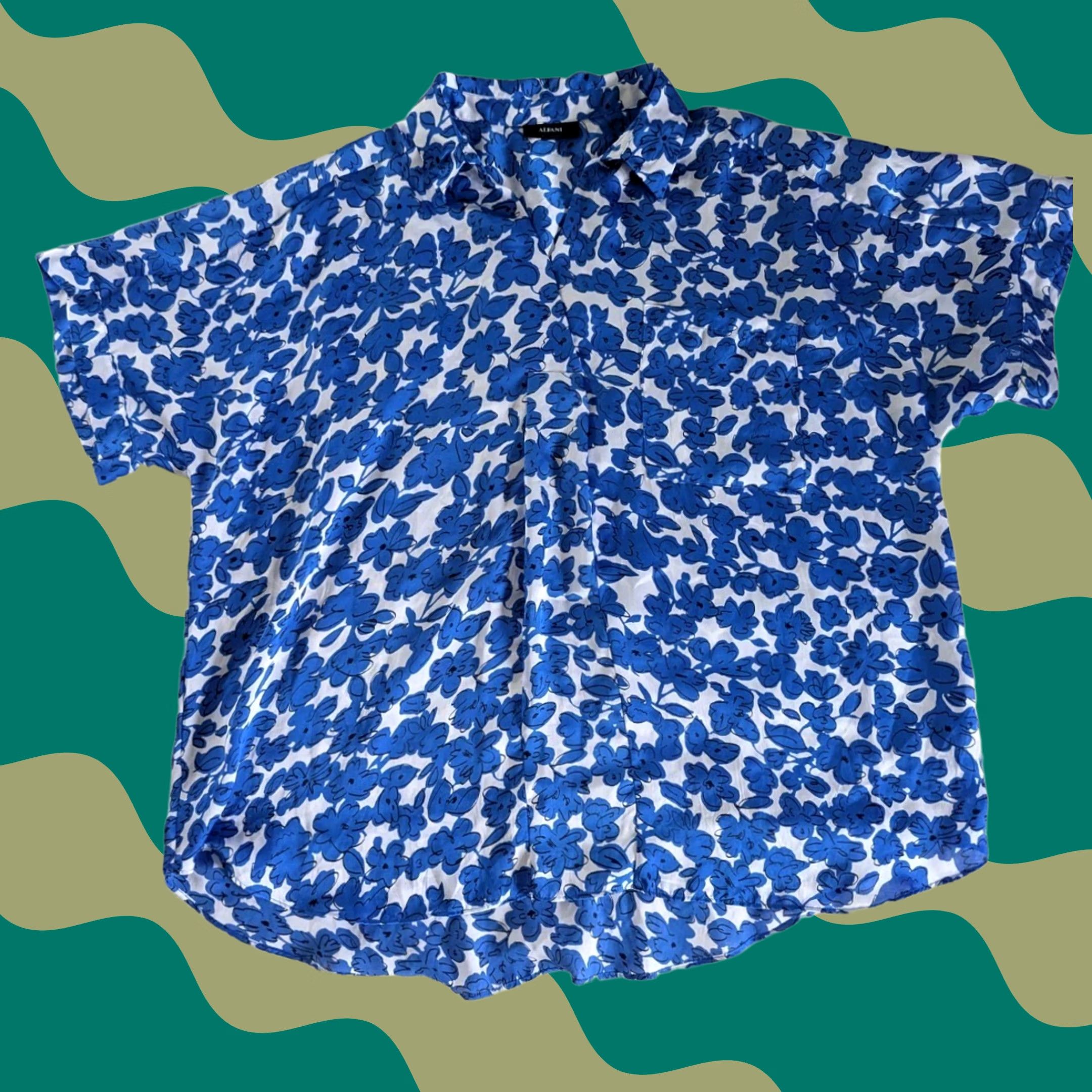 Alfani Alfani Blouse Womens 2X Cobalt Blue White Floral Short Sleeve Women Size Casual Size XXL / US 16-18 / IT 52-54 - 1 Thumbnail
