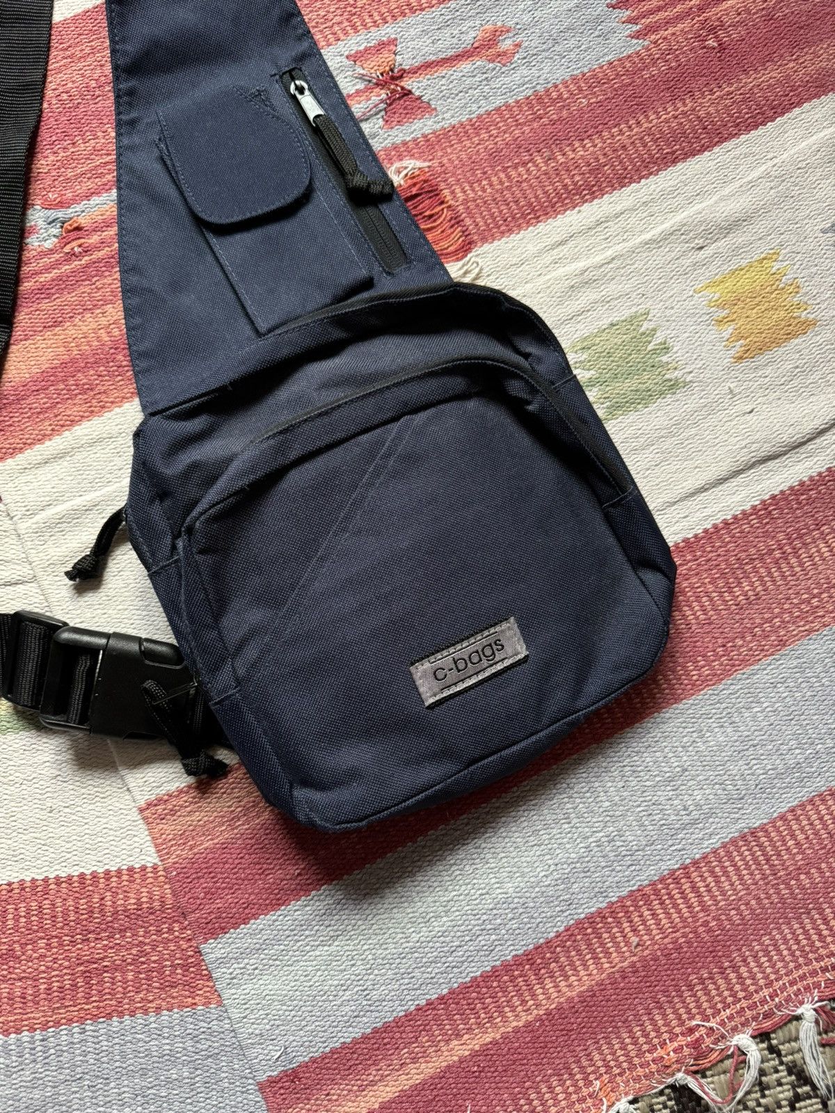 Vintage Vintage 90’s C-Bag y2k Navy Outdoor Shoulder Bag Size ONE SIZE - 2 Thumbnail