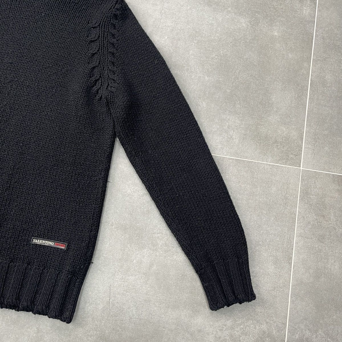 Valentino × Vintage Vintage Valentino Sport Wool Sweater Size 44 Size US S / EU 44-46 / 1 - 8 Thumbnail