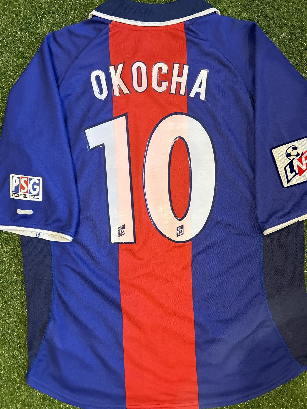 Nike × Vintage 00/01 Paris Saint Germain Okocha Home Shirt Size US L / EU 52-54 / 3 - 1 Thumbnail