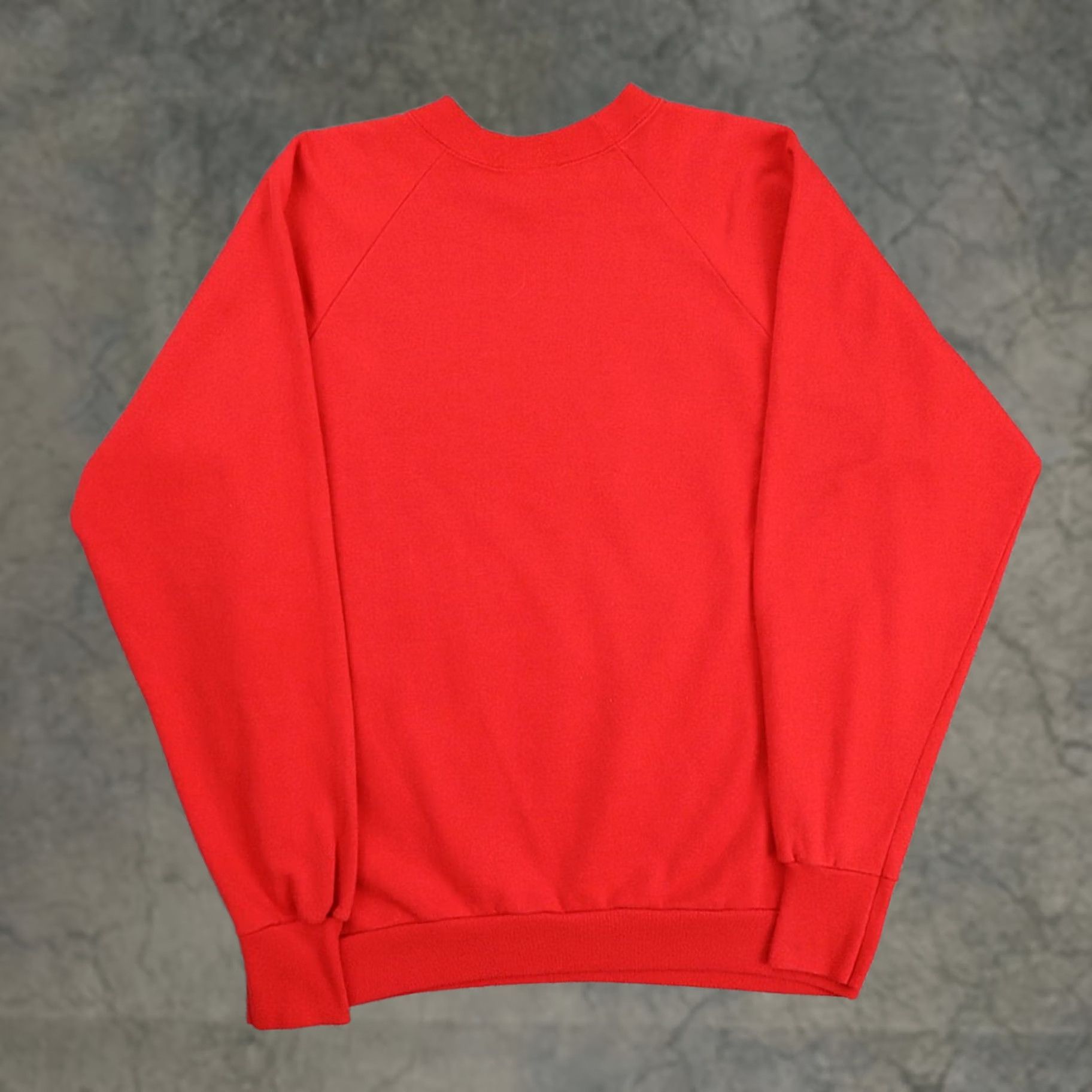 HARE VINTAGE Gray Hare Rabbit Made in USA XL Red Long Sleeve Pullover Sweatshirt Mens Size US XL / EU 56 / 4 - 1 Thumbnail