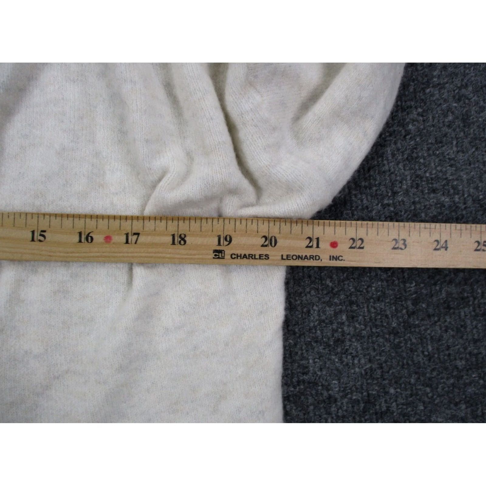 Abercrombie & Fitch VINTAGE Abercrombie Fitch Sweater Womens M White Merino Wool Pullover Preppy Golf Size M / US 6-8 / IT 42-44 - 5 Thumbnail