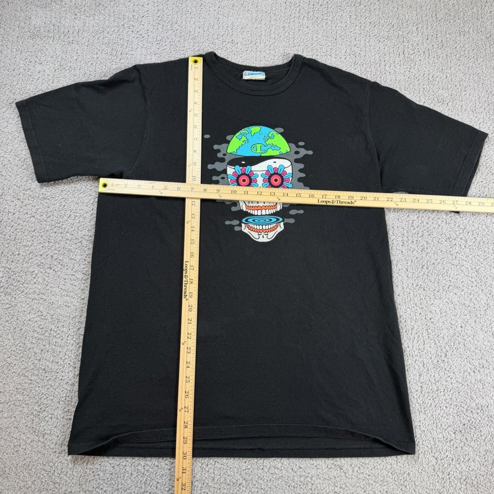 Champion Champion Mens XL Black Graphic T Shirt Trippy Skull Globe Size US XL / EU 56 / 4 - 2 Thumbnail