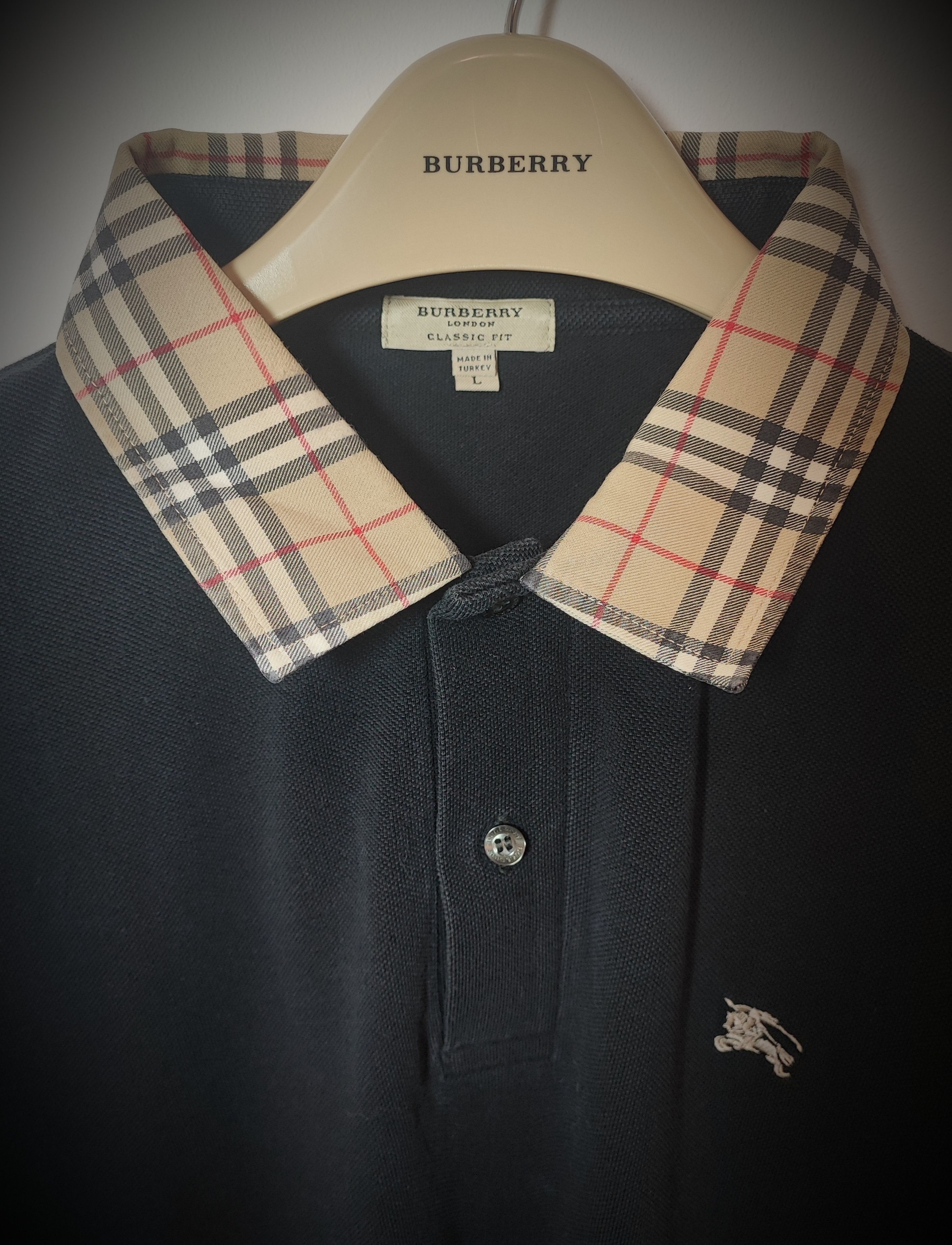 Burberry 🔥 Burberry Polo Size L Are🔥 Size US L / EU 52-54 / 3 - 1 Thumbnail