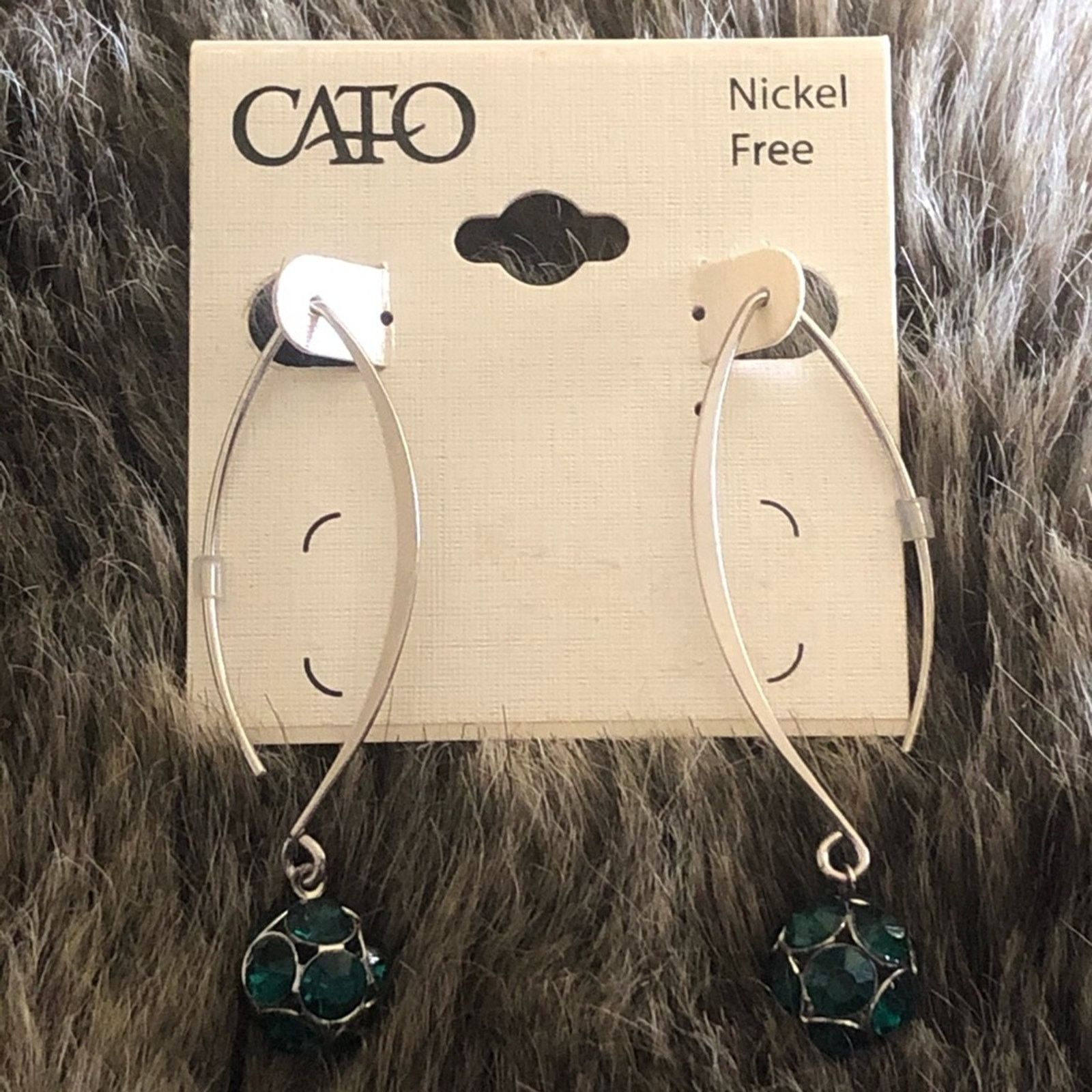 Jewelry Cato Emerald Green Stone Ball Ear Wire Earrings, Women's