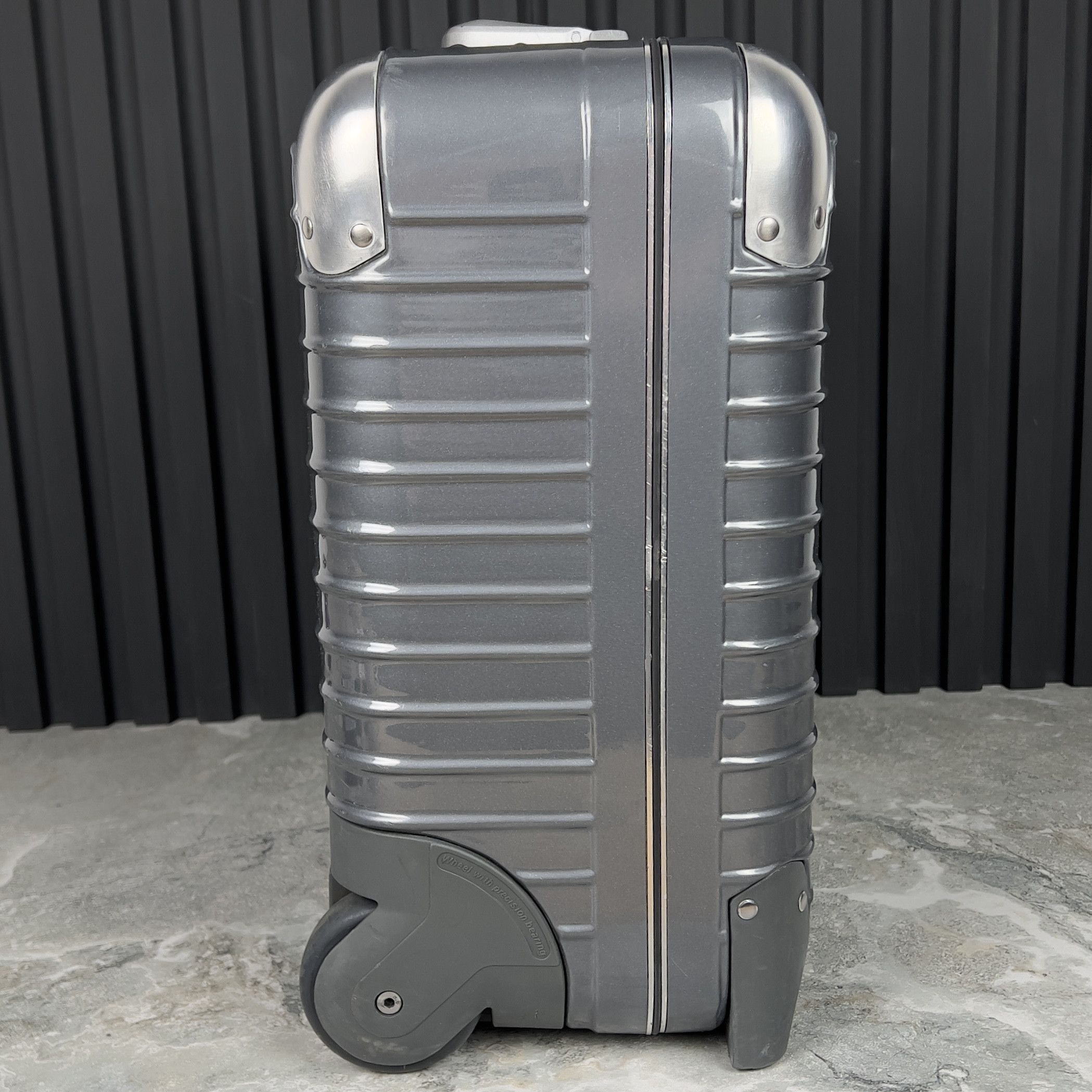 Rimowa Rimowa Limbo Business Trolley 23L Gray 2-wheels Suitcase Size ONE SIZE - 6 Thumbnail