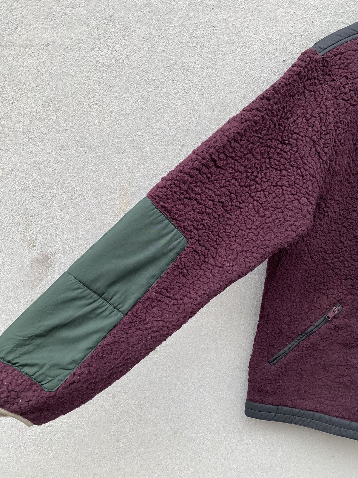 Undercover × Uniqlo Uniqlo x Undercover “UU” Purple Padded Fleece Jacket Size US M / EU 48-50 / 2 - 7 Thumbnail