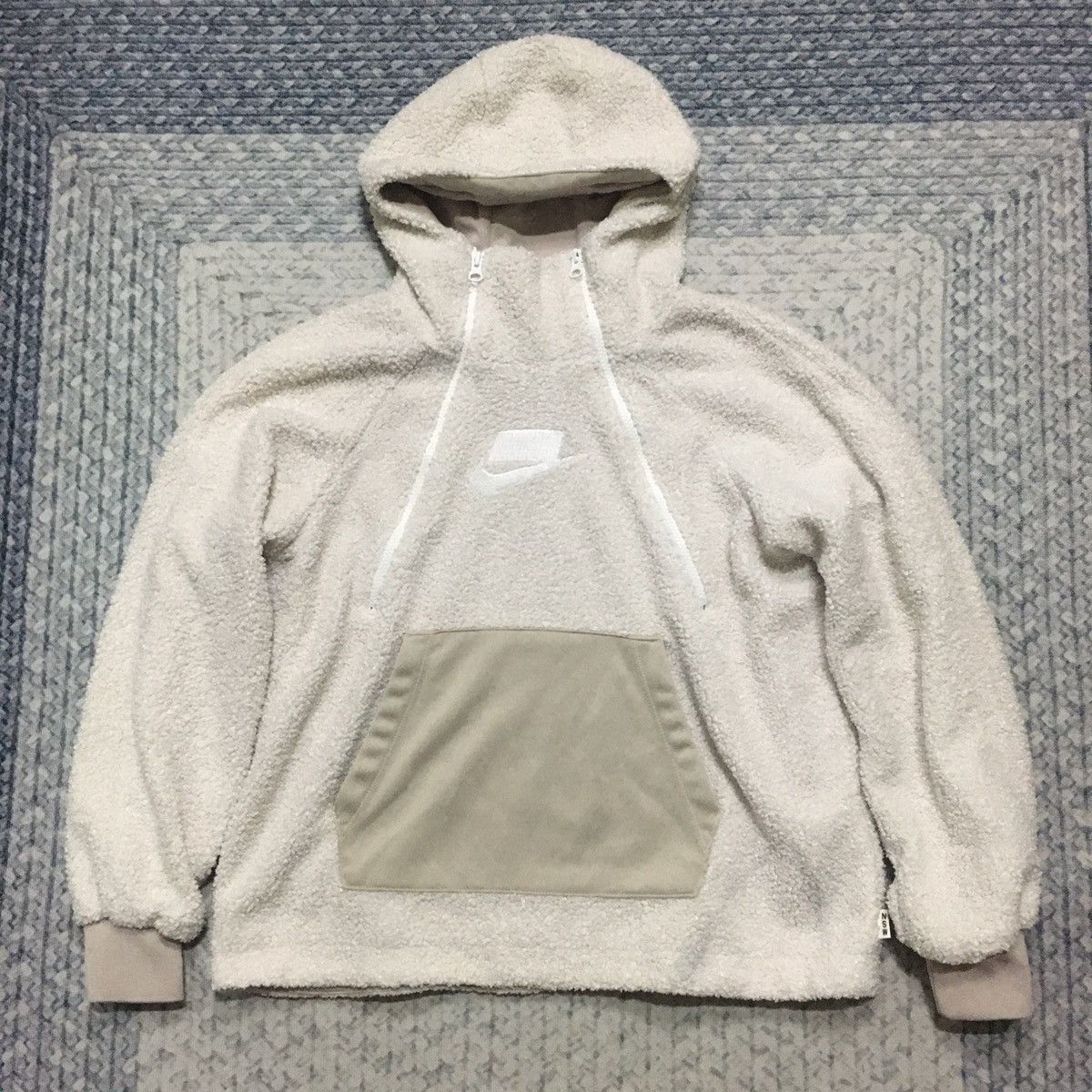 Nike sherpa hoodie white on sale