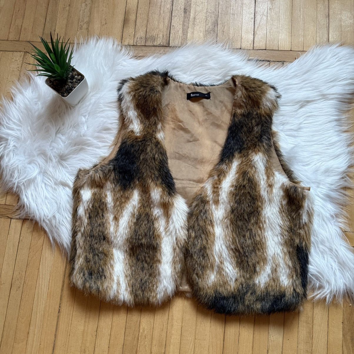 📌 Vintage Crazy Faux Fur Y2K Vest Animal Print