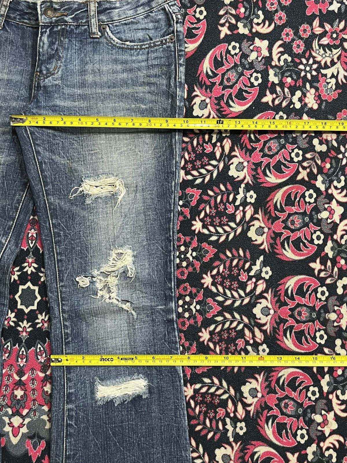 Japanese Brand Japanese Brand Ingni Distressed Blue Washed Flare Jeans Size 28" / US 6 / IT 42 - 13 Thumbnail