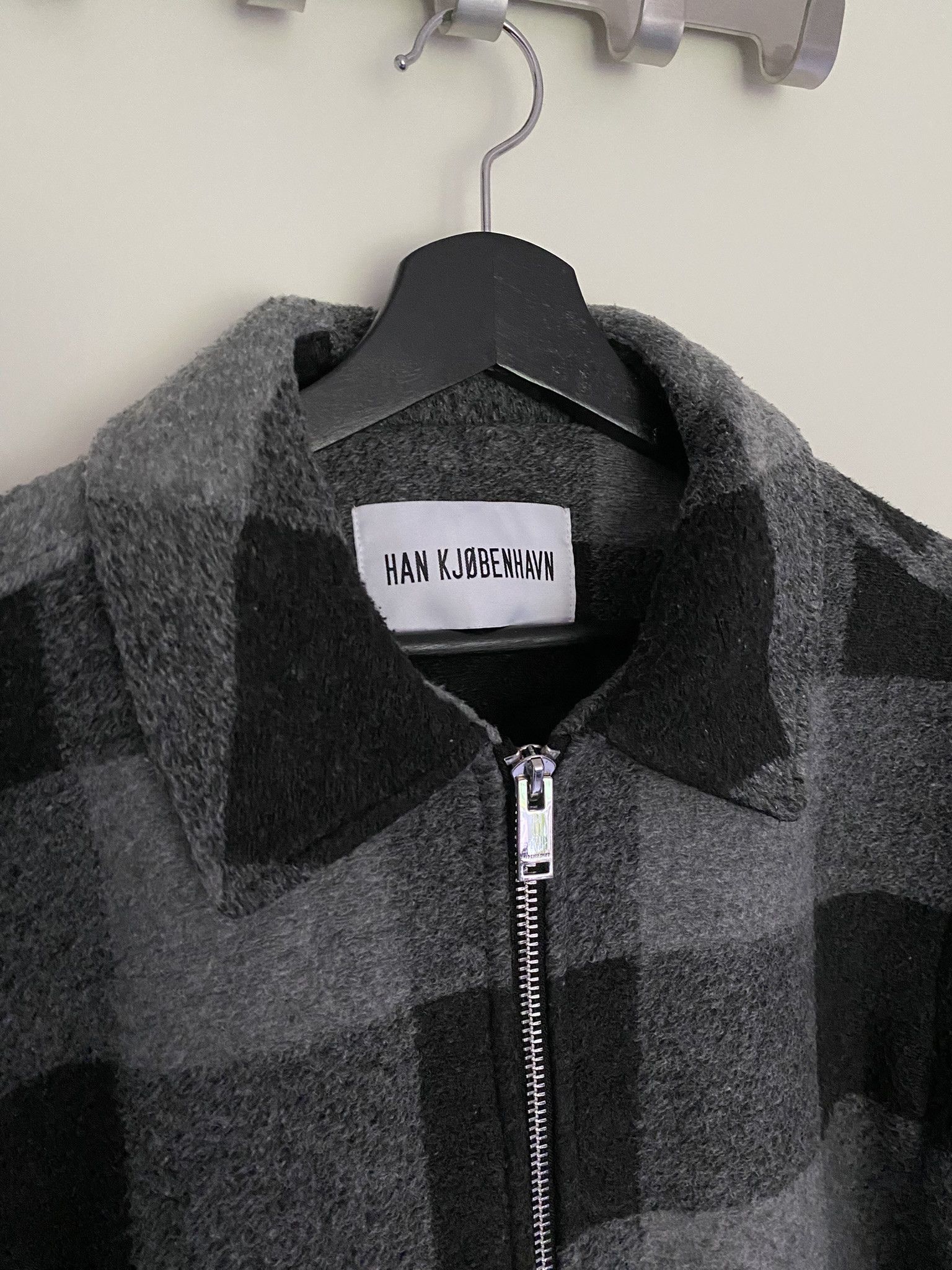 Han Kjobenhavn $810 - 48/M - Zip Boxy Jacket - Black/Grey Check Size US M / EU 48-50 / 2 - 7 Thumbnail