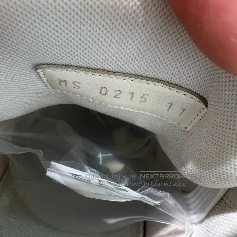 Louis Vuitton Louis Vuitton Trainer25 Denim Sneakers. Size US 11 / EU 44 - 8 Thumbnail