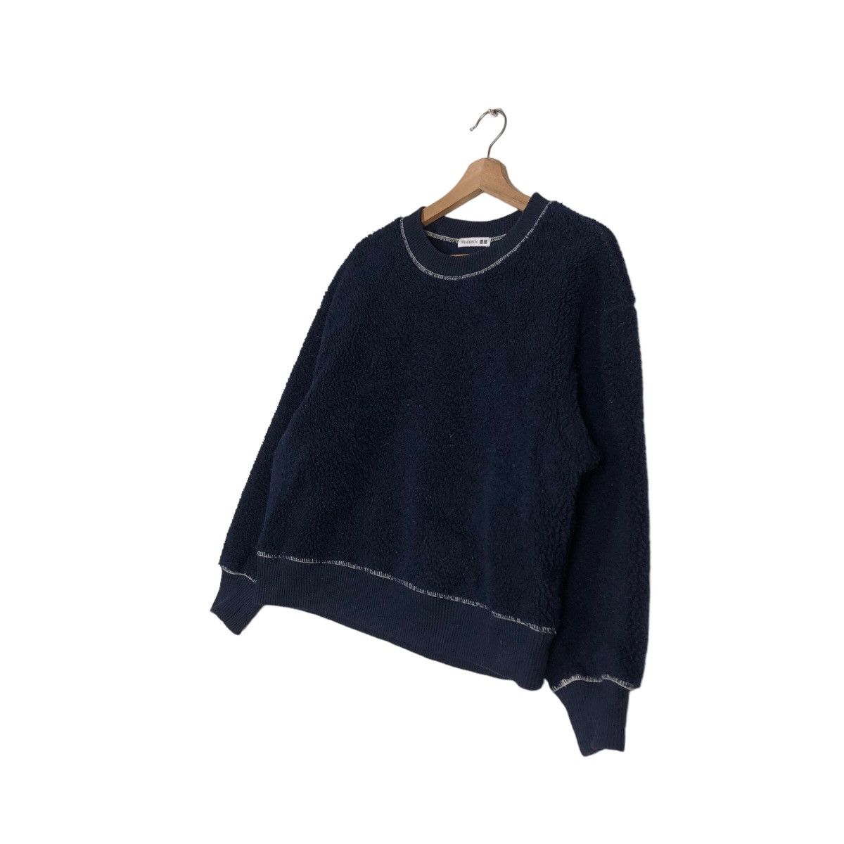 JW Anderson 🔥VINTAGE CROPPED SWEATSHIRT J.W.ANDERSON UNIQLO JAPAN Size US S / EU 44-46 / 1 - 2 Thumbnail