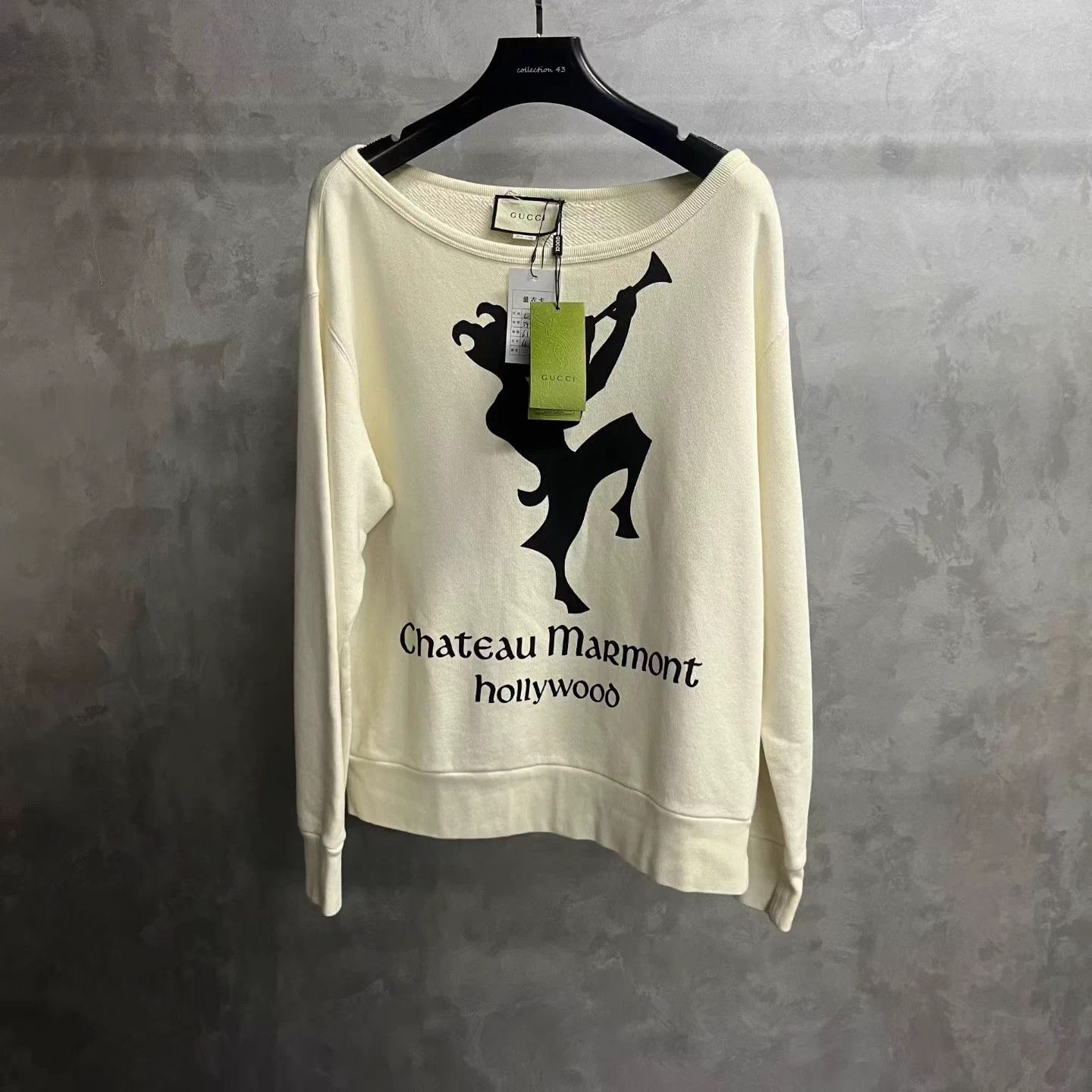 Gucci Gucci White Oversized Crewneck Logo L Sweatshirt Size L / US 10 / IT 46 - 1 Thumbnail