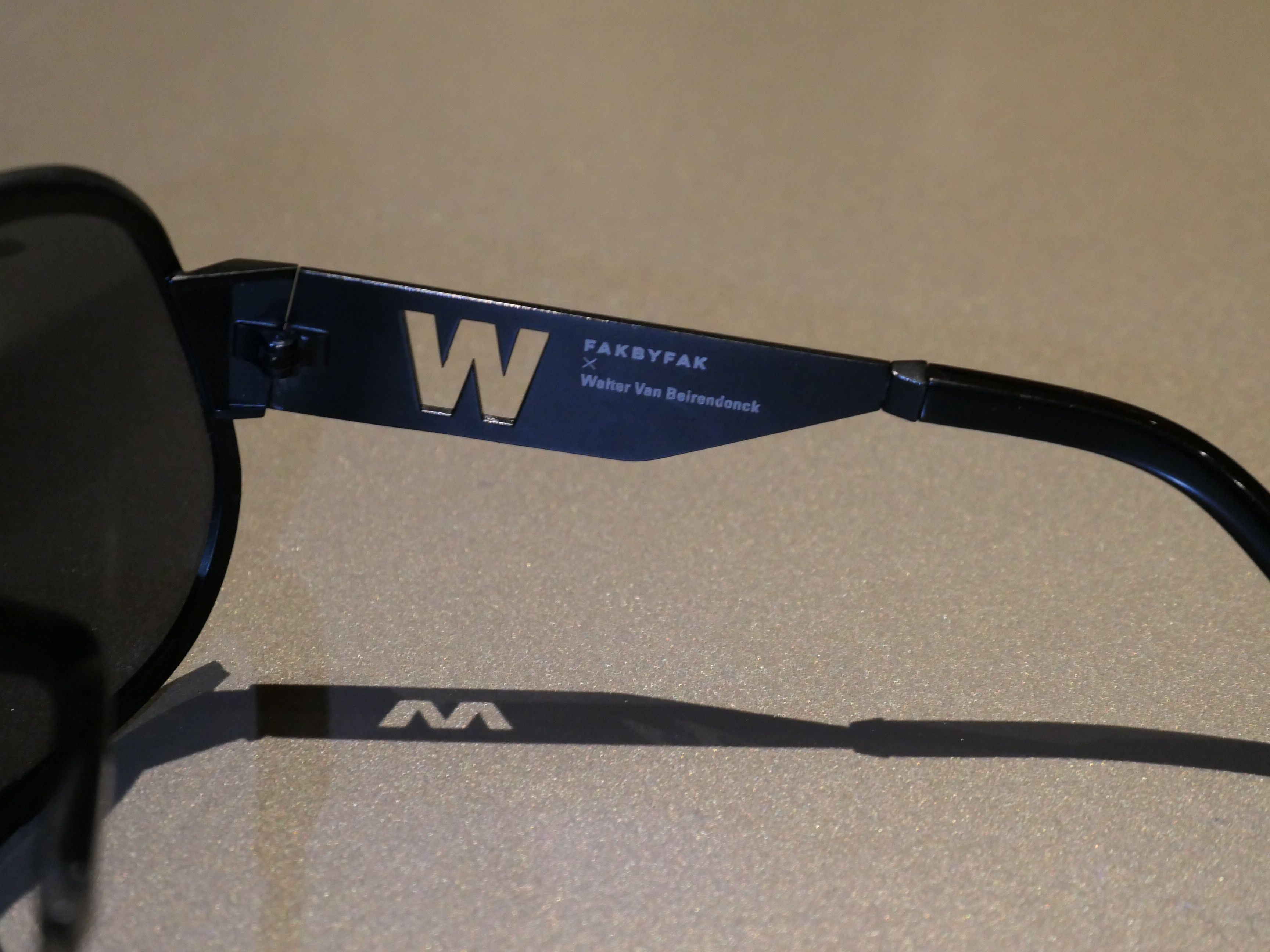 Walter Van Beirendonck Walter Van Beirendonck x FAKBYFAK Spike Shield Sunglasses Size ONE SIZE - 6 Thumbnail