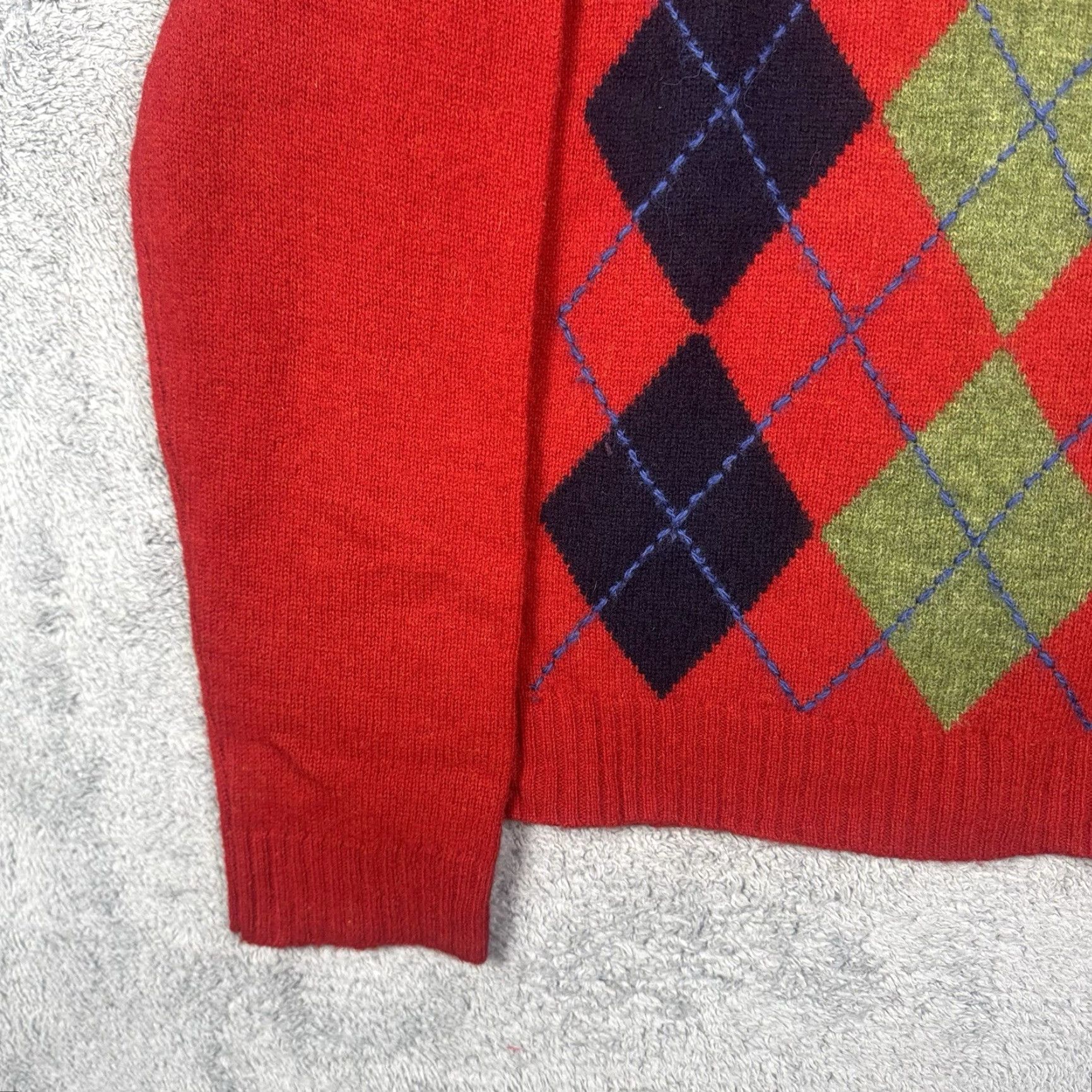 Abercrombie & Fitch VINTAGE Abercrombie & Fitch Sweater Men Large 100% Shetland Wool Argyle 90s Y2K Pullover Knit Red Wool Long Sleeve V-Neck Casual, Party, Wedding Mens Size US L / EU 52-54 / 3 - 2 Thumbnail