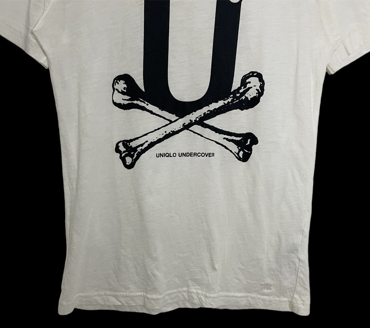 Undercover × Uniqlo Vintage Uniqlo X Undercover Big Logo Tee Size M / US 6-8 / IT 42-44 - 4 Thumbnail