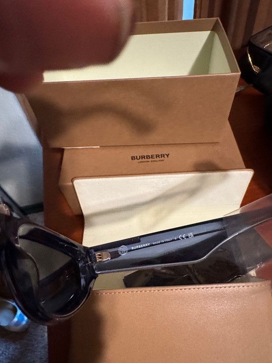Burberry Burberry Light Blue Transparent Cat-Eye Sunglasses Size ONE SIZE - 13 Thumbnail